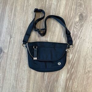 lululemon All Night Festival Bag Micro 2L